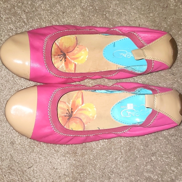 NATURALIZER Pink Slip On Flats, Size 10, EUC - Picture 2 of 5